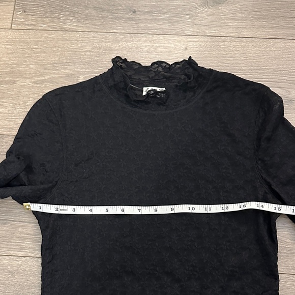 NWOT Free People Intimately From the Start Mock Neck Lace LS Top Small Black - Picture 10 of 11